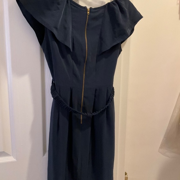 H and M navy blue dress - Picture 5 of 7